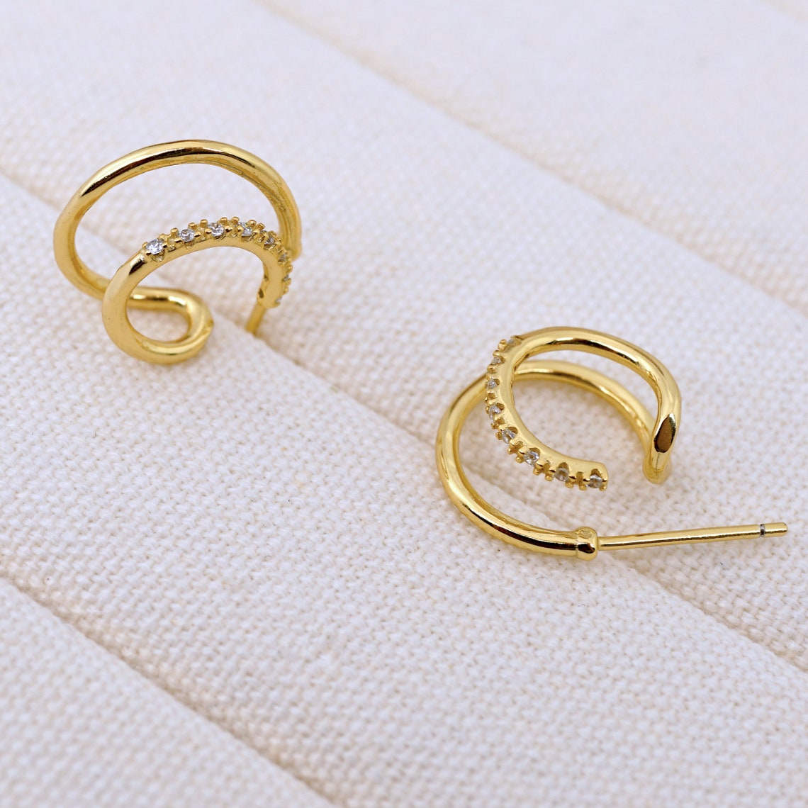 Single Pierced Faux Double Hoop Earrings