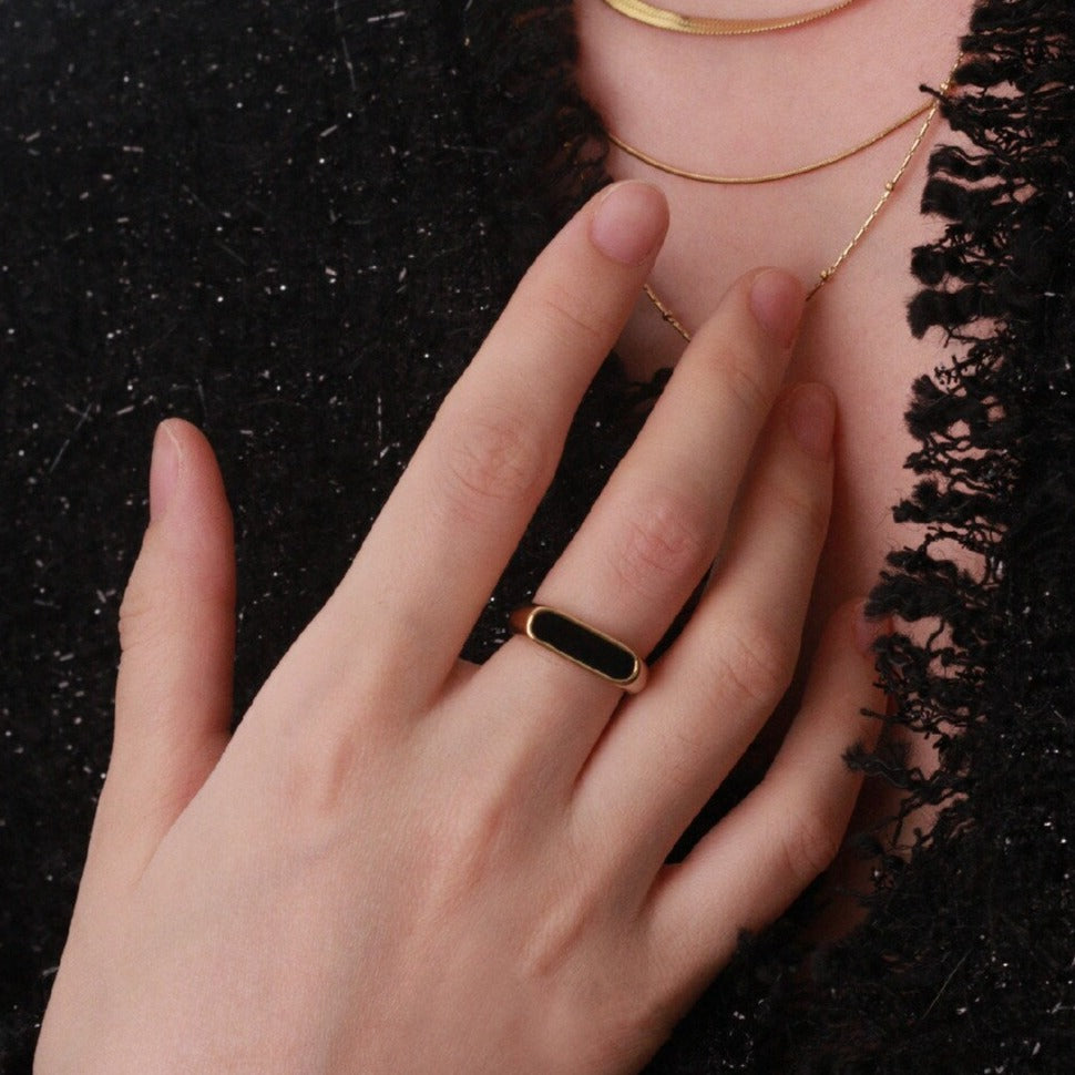 Mother-of-Pearl Ring, Rectangle White Mop/Black Onyx Ring