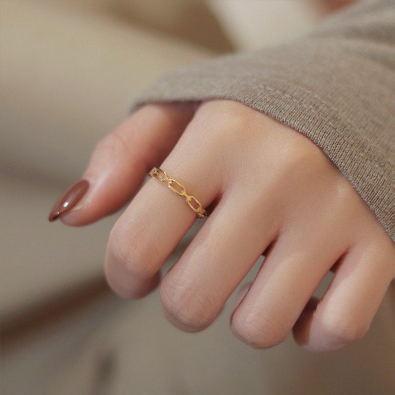 Dainty Gold Link Ring, Minimalist Stacking Ring