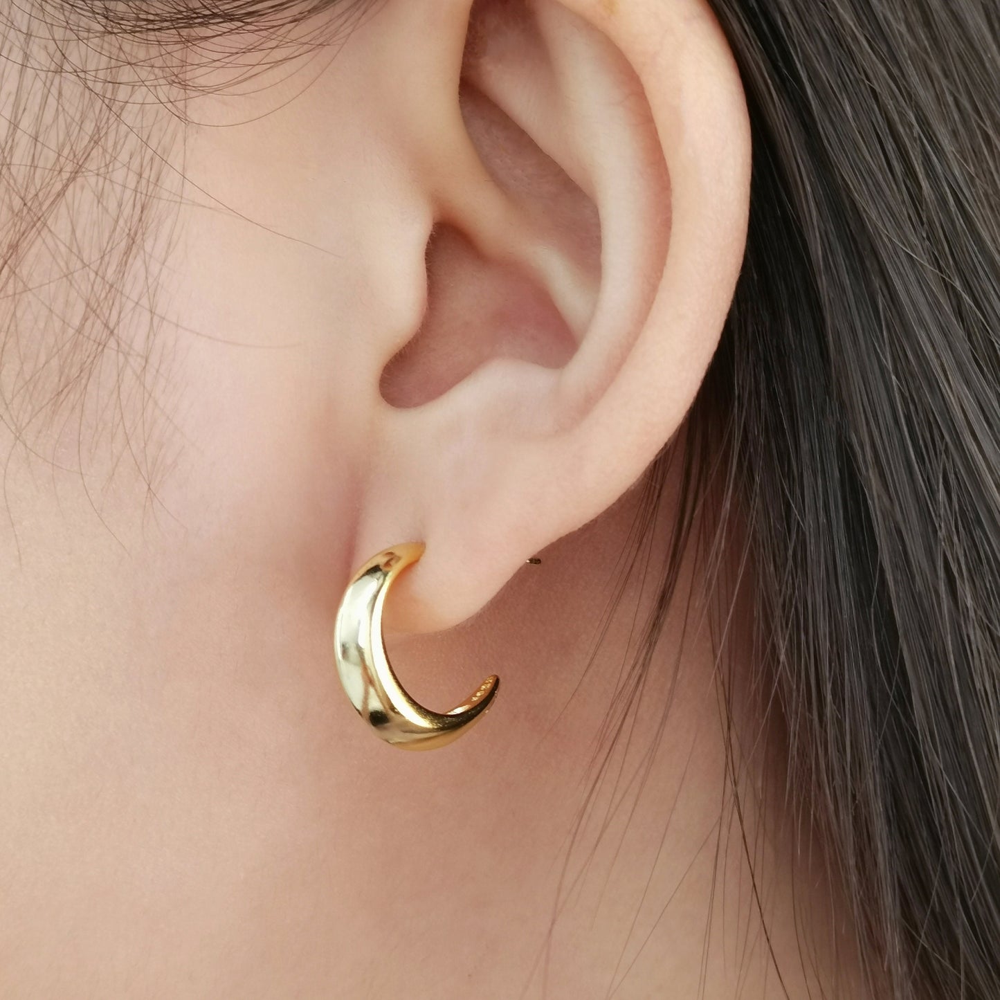 Simple C-shaped Hoop Earrings, Minimalist Hoops