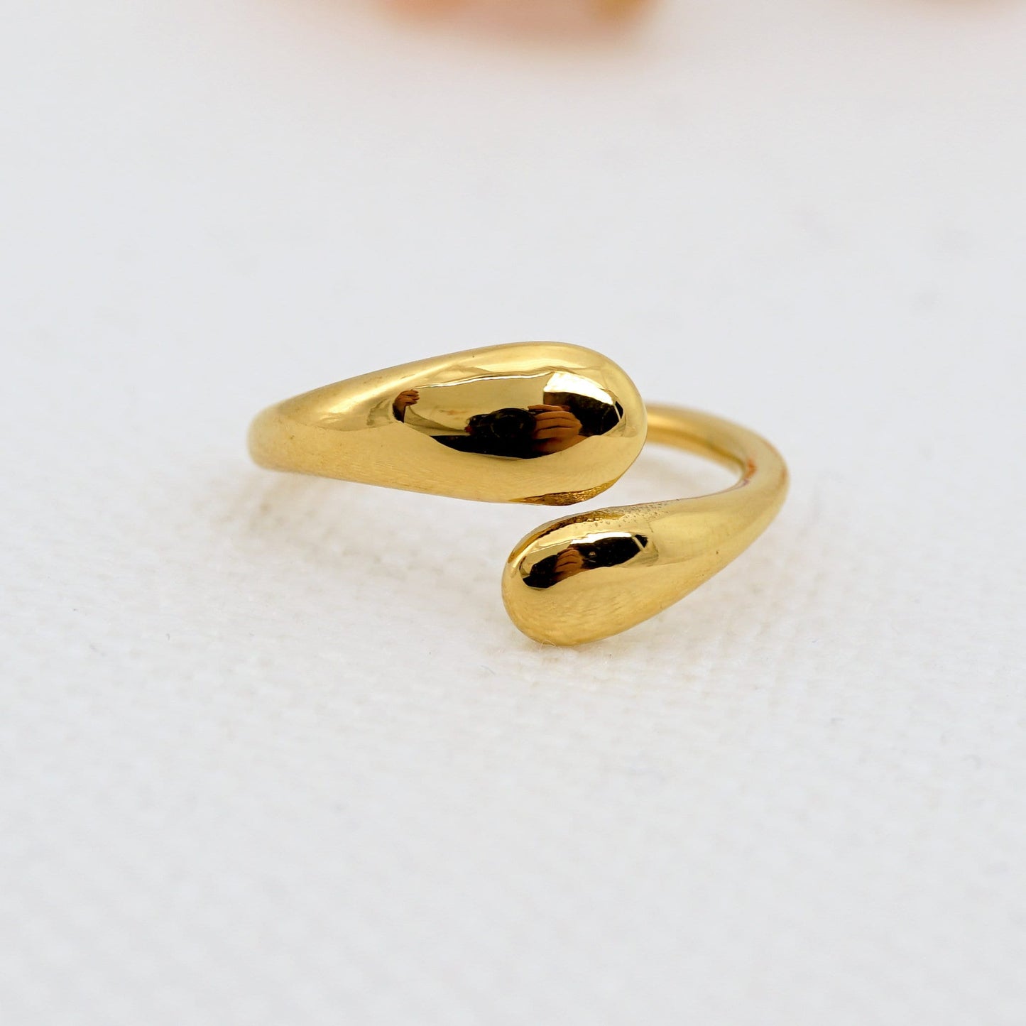 Minimalist Chunky Gold Love Hug Ring